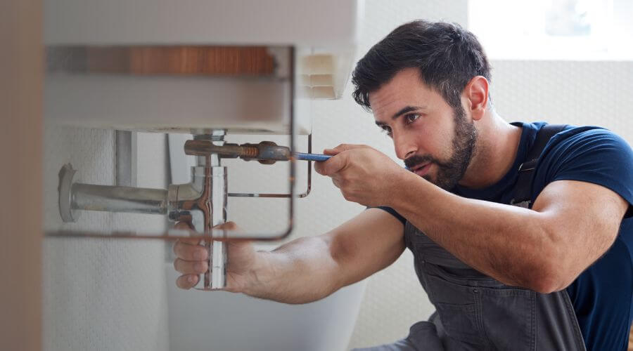Professional sink repair services in Roxana, KY